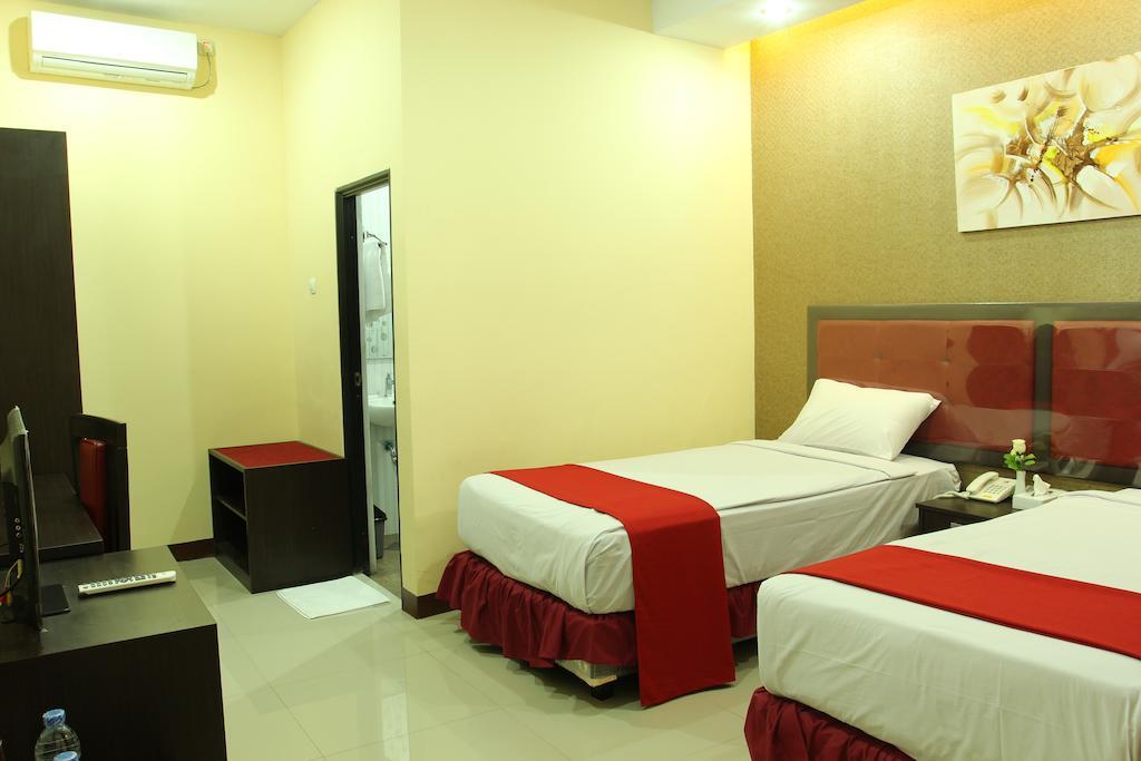 Gumilang Hotel Bogor Room photo