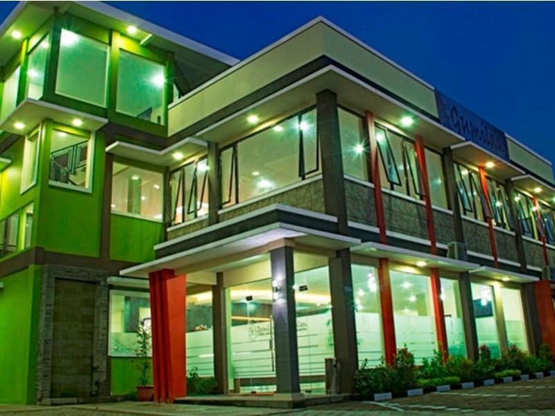 Gumilang Hotel Bogor Exterior photo