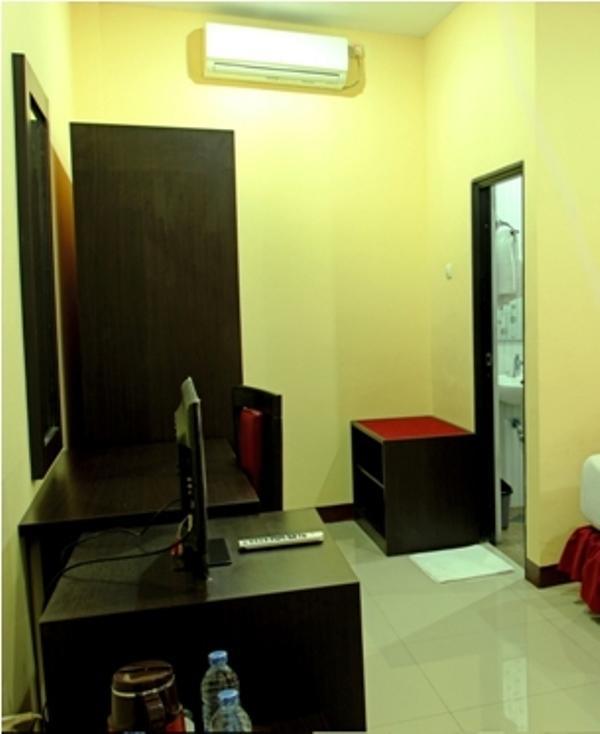 Gumilang Hotel Bogor Room photo