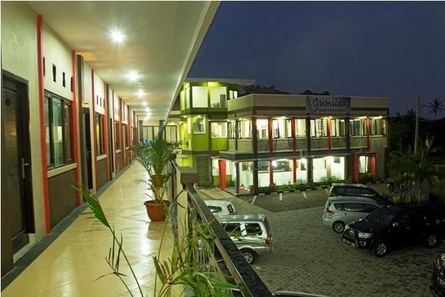 Gumilang Hotel Bogor Exterior photo