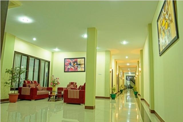 Gumilang Hotel Bogor Exterior photo